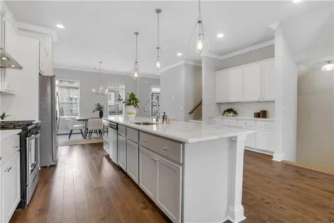 $525,000 | 1292 Stone Castle Circle, Smyrna, GA 30080