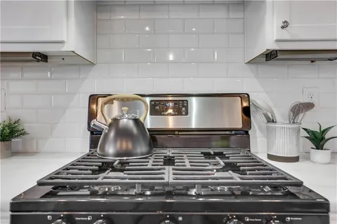 $525,000 | 1292 Stone Castle Circle, Smyrna, GA 30080