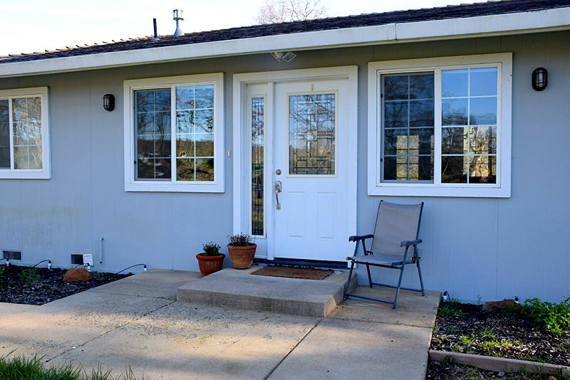 28899 Whitmore Road Whitmore, CA 96096 - Photo 3 of 43 Front door