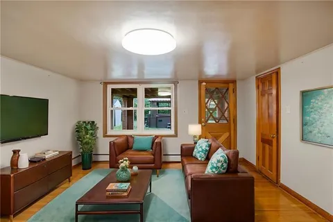 $349,000 | 3200 Nottingham Drive, Pittsburgh, PA 15235