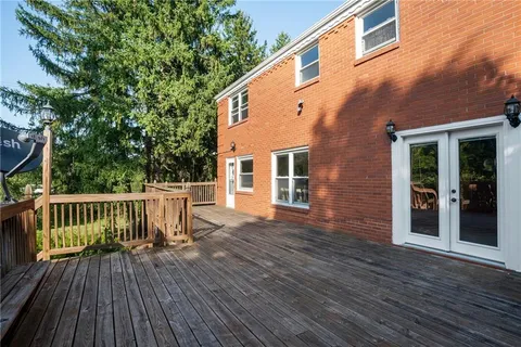 $349,000 | 3200 Nottingham Drive, Pittsburgh, PA 15235