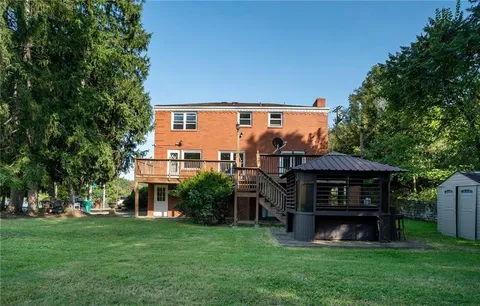 $349,000 | 3200 Nottingham Drive, Pittsburgh, PA 15235