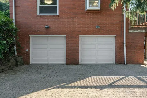 $349,000 | 3200 Nottingham Drive, Pittsburgh, PA 15235
