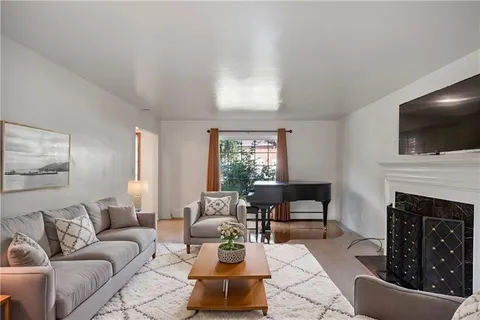 $349,000 | 3200 Nottingham Drive, Pittsburgh, PA 15235