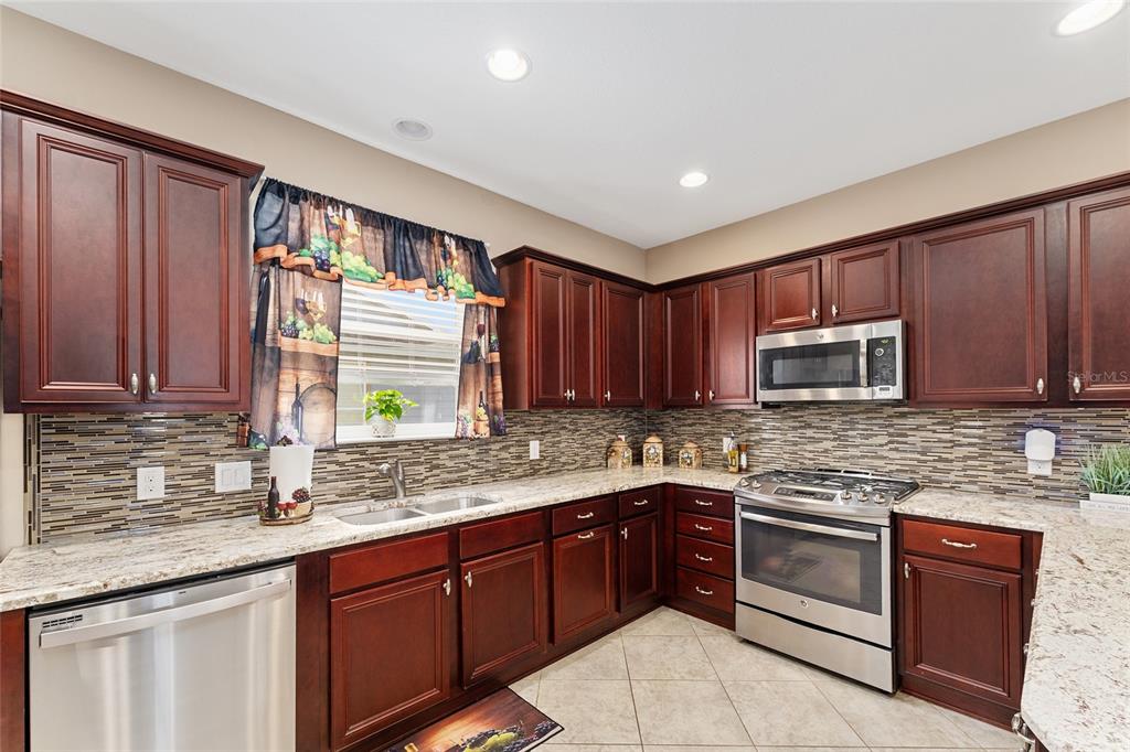4719 Northwest 35th Ln Road Ocala, FL 34482 - Photo 14 of 76 Gallery Image 14