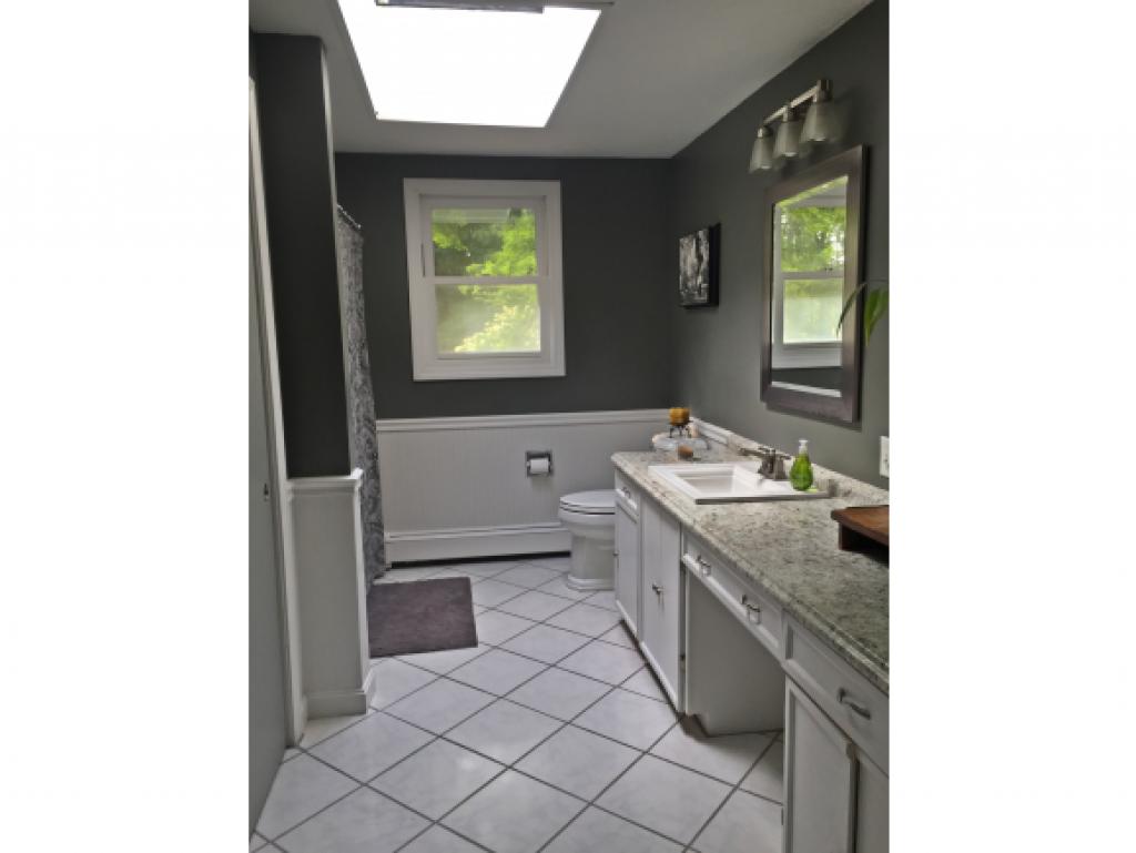103 Coffin Road Epping, NH 03042 - Photo 10 of 12 Gallery Image 10