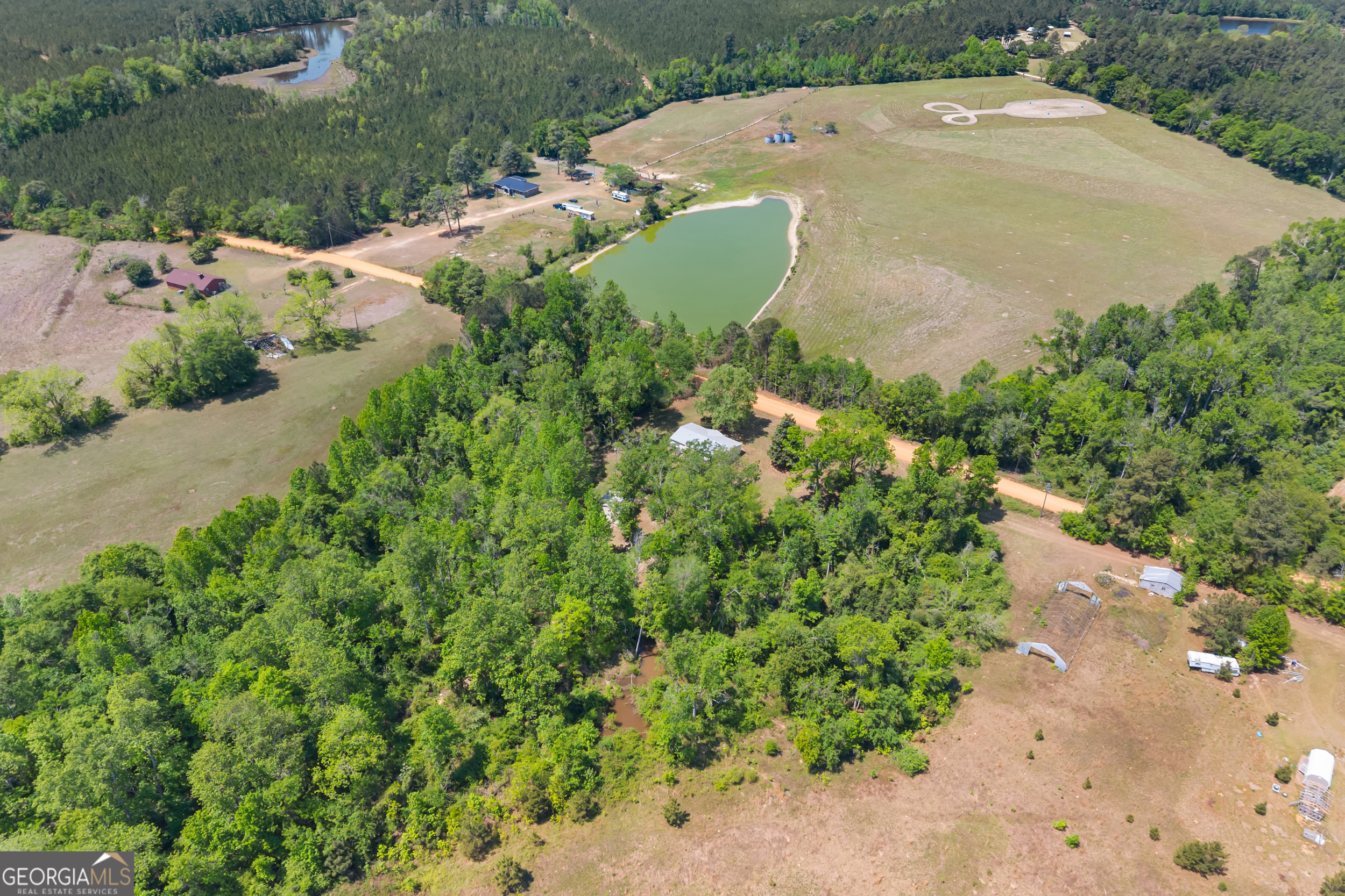 3347 Dickey Road Millen, GA 30442 - Photo 29 of 31 an aerial view of a swimming pool