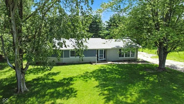 $264,000 | 8303 West 400th Street South, Russiaville, IN 46979