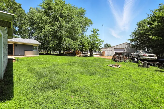 $264,000 | 8303 West 400th Street South, Russiaville, IN 46979