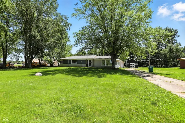 $264,000 | 8303 West 400th Street South, Russiaville, IN 46979