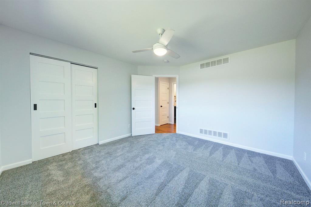 5465 East Allen Road Howell, MI 48855 - Photo 40 of 81