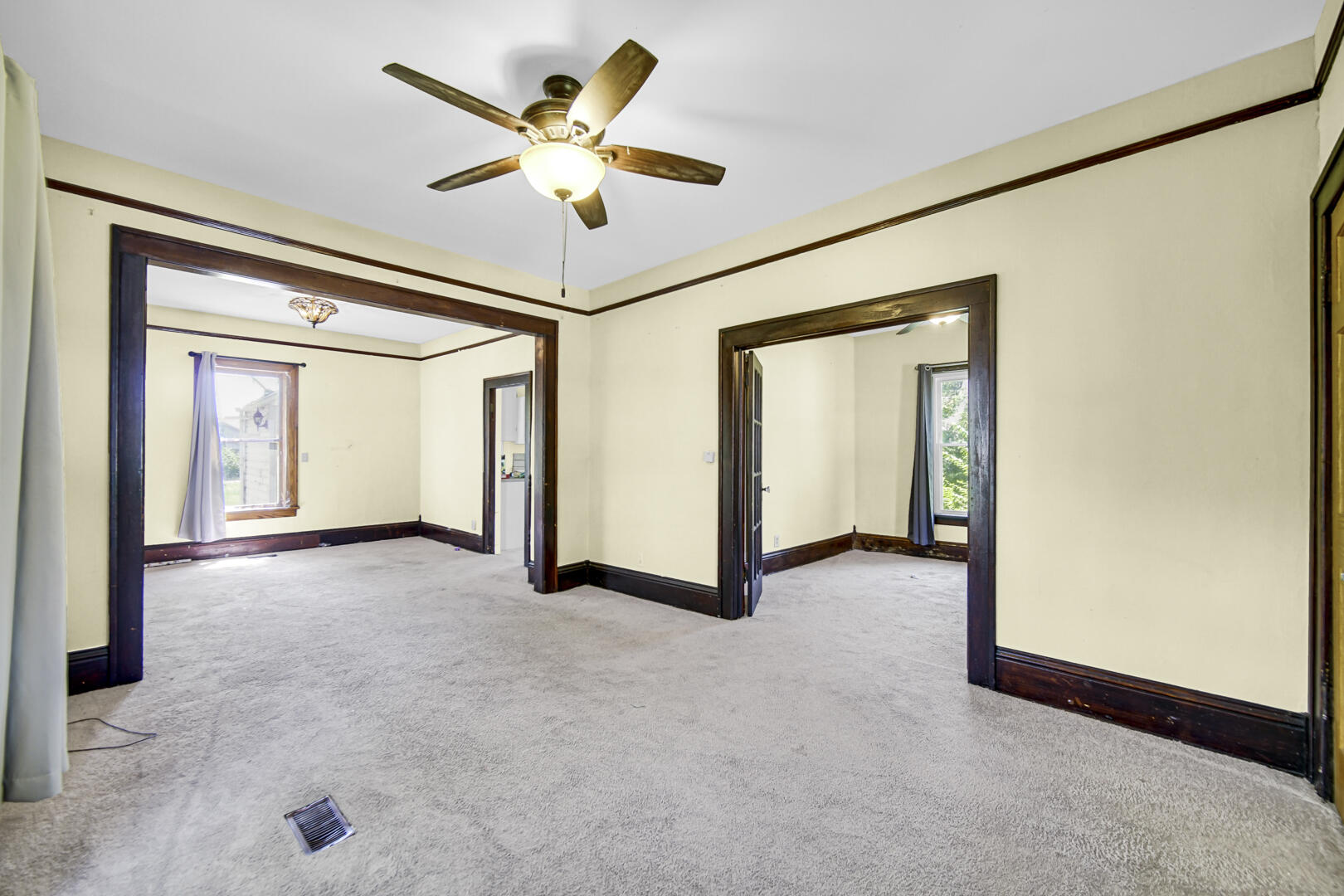 273 High Street Wheatfield, IN 46392 - Photo 3 of 17 1620x1080