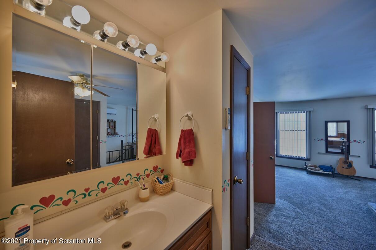 1286 Post Hill Road Dalton, PA 18414 - Photo 44 of 79 Gallery Image 44