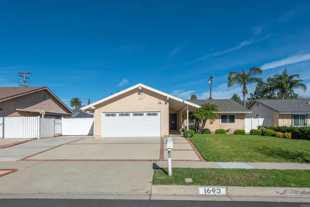 $830,000 | 1693 Downing Street, Simi Valley, CA 93065