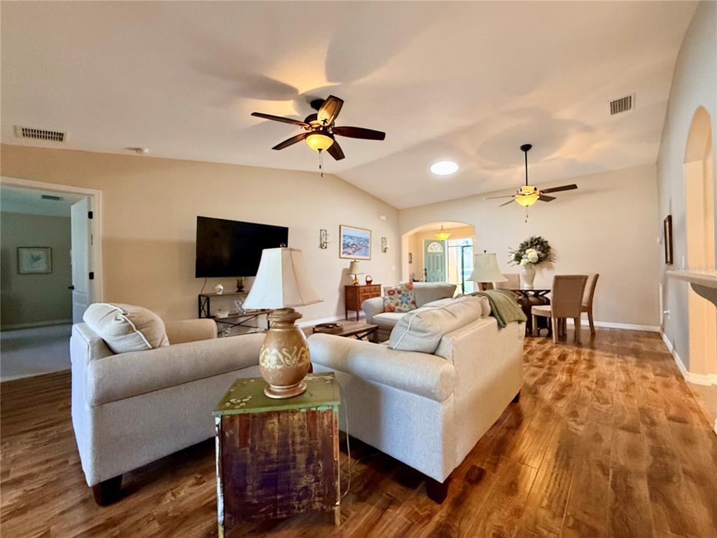 16135 Southwest 14th Avenue Road Ocala, FL 34473 - Photo 10 of 54