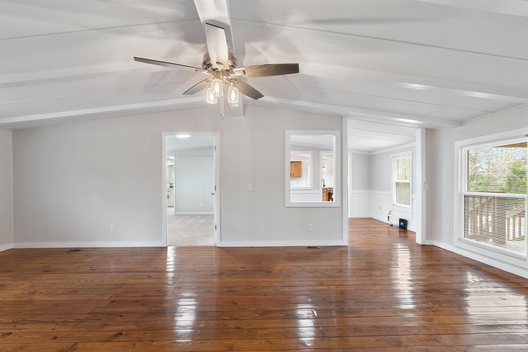 4939 Johnson Road Birchwood, TN 37308 - Photo 10 of 34 Gallery Image 10