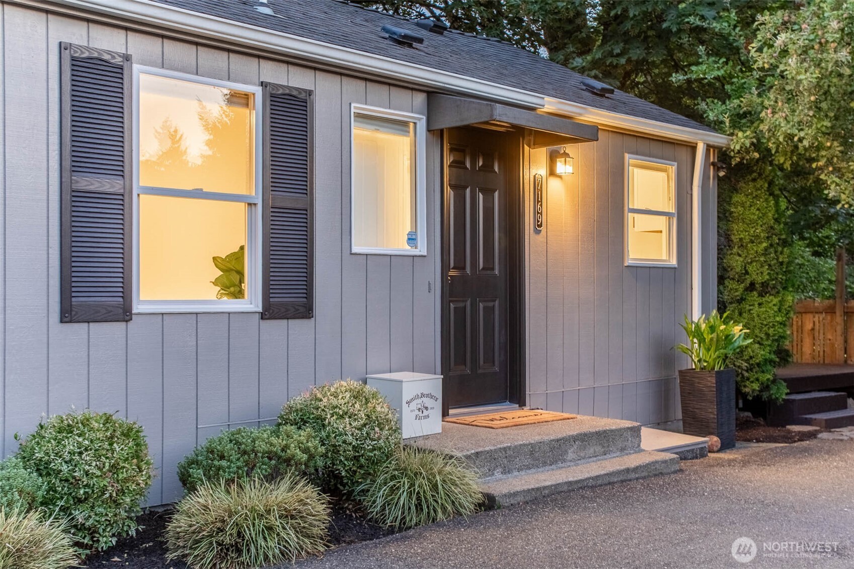 7169 18th Avenue Southwest Seattle, WA 98106 - Photo 20 of 31