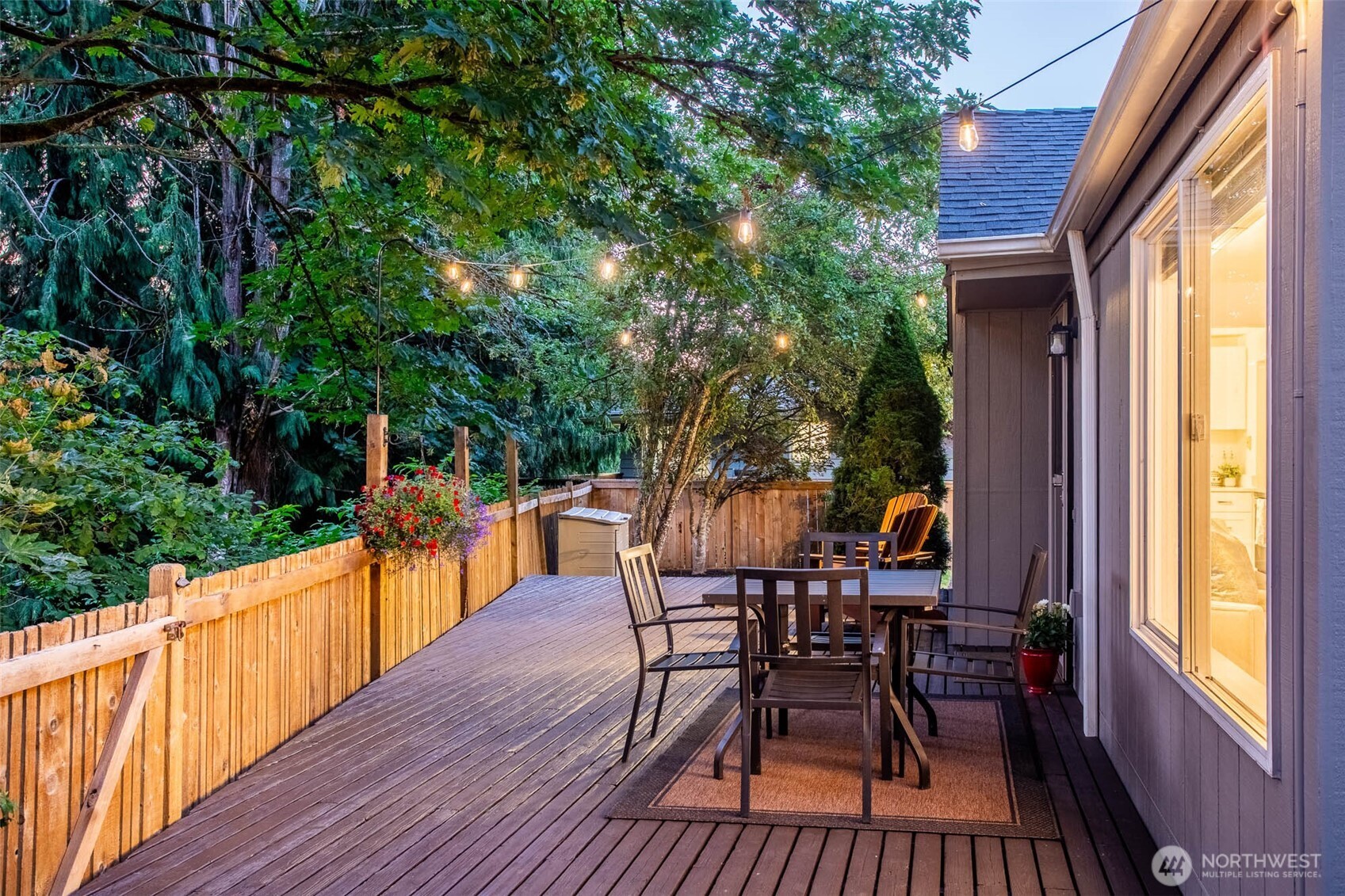 7169 18th Avenue Southwest Seattle, WA 98106 - Photo 23 of 31