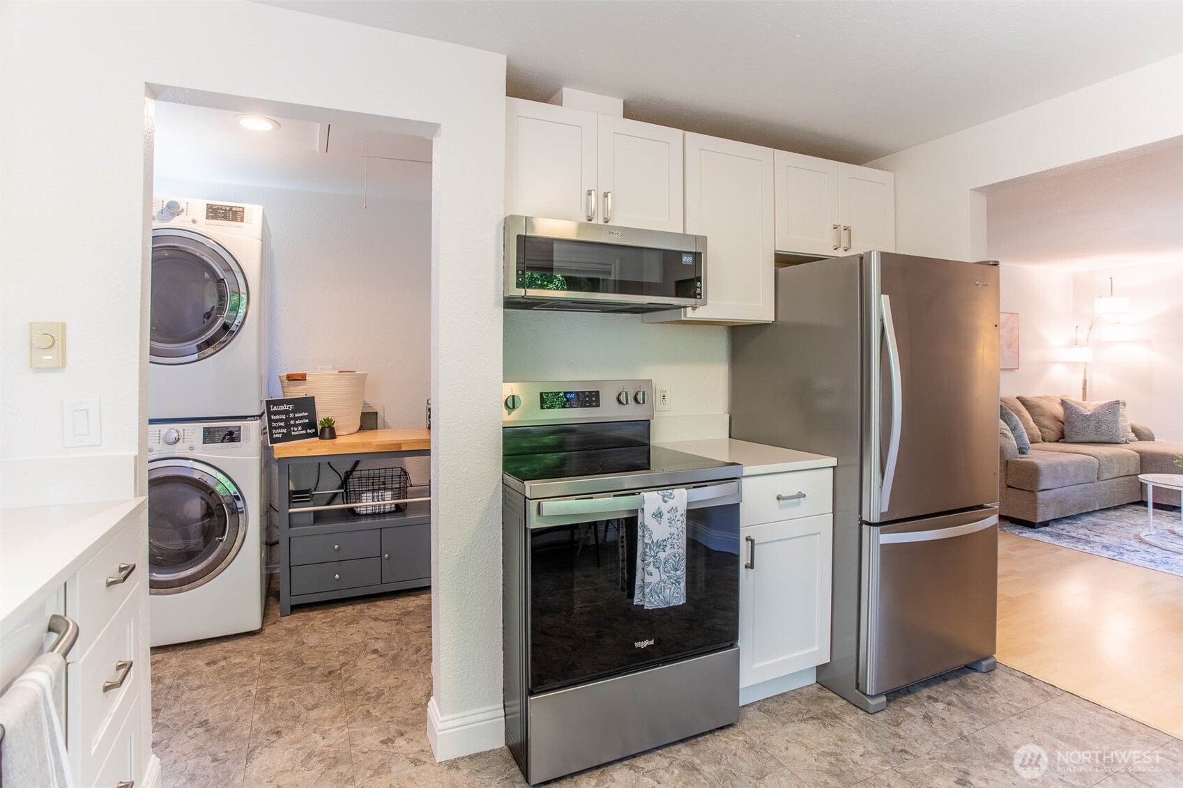 7169 18th Avenue Southwest Seattle, WA 98106 - Photo 5 of 31