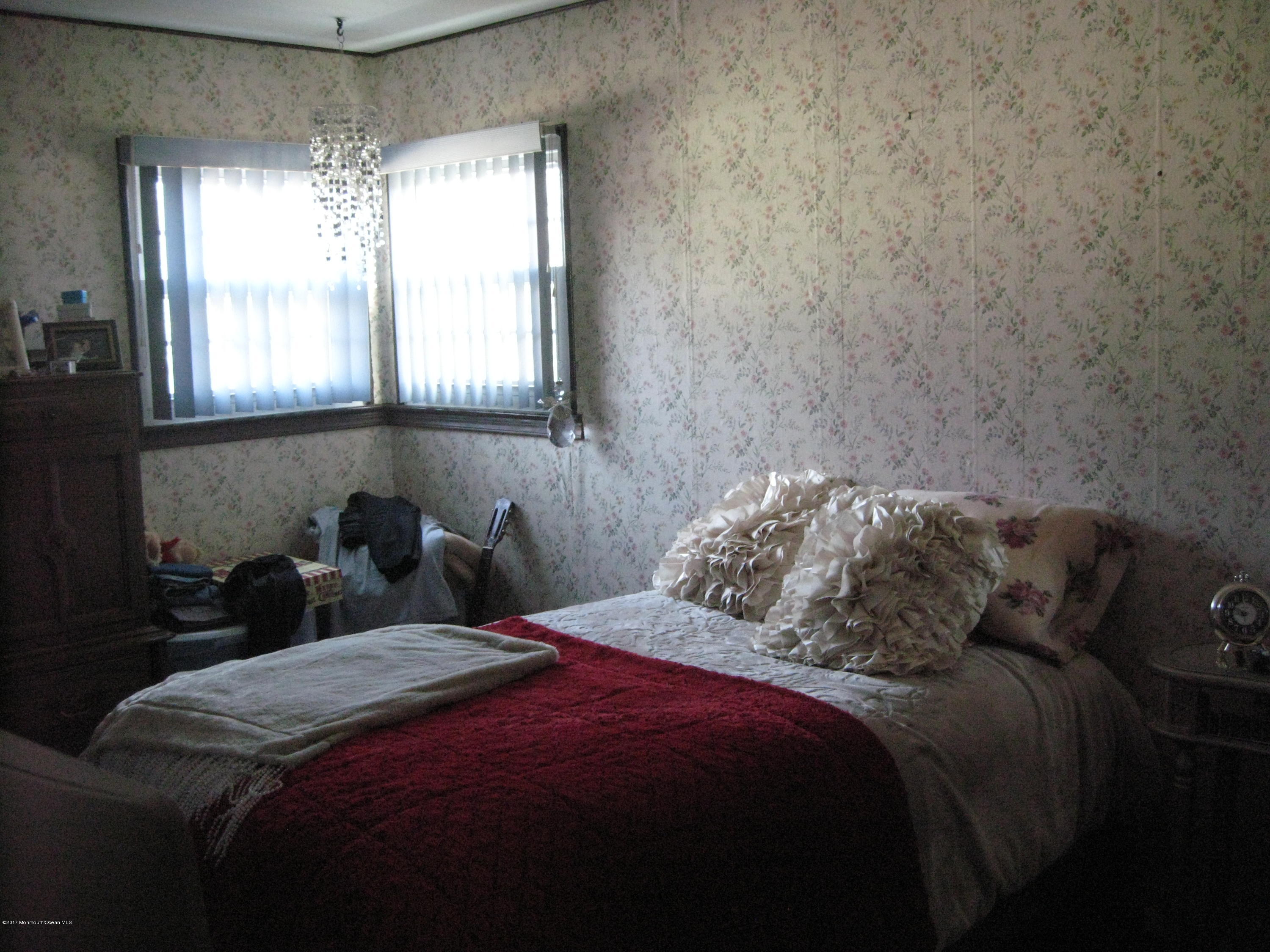 914 Ruth Drive Neptune Township, NJ 07753 - Photo 7 of 13 IMG_0388