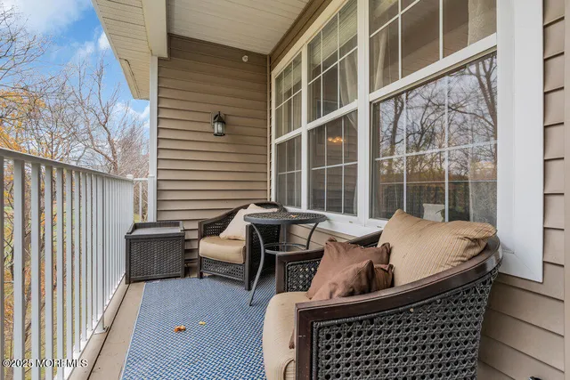 $474,900 | 654 St Andrews Place, Manalapan, NJ 07726