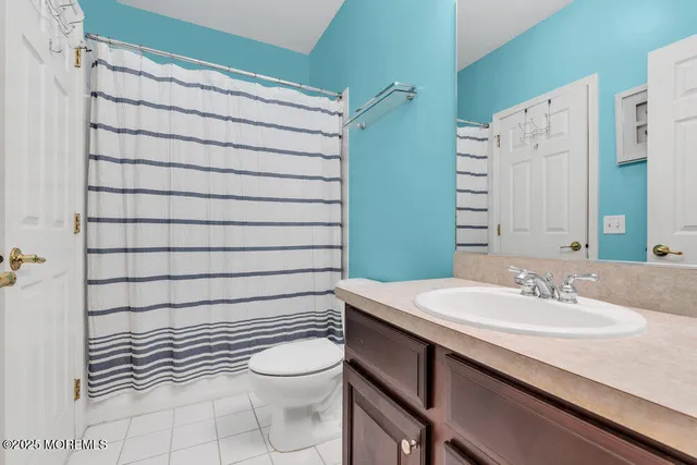 $474,900 | 654 St Andrews Place, Manalapan, NJ 07726