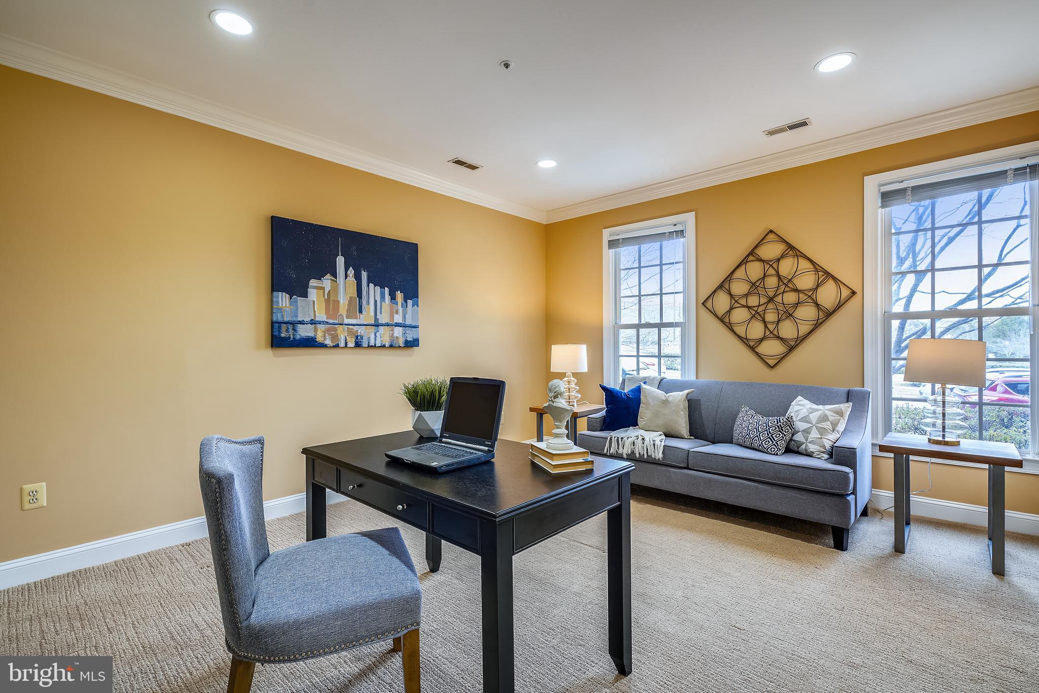 442 Tschiffely Square Road Gaithersburg, MD 20878 - Photo 22 of 38 4th bedroom also perfect for home office