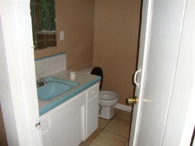 1447 E Street Reedley, CA 93654 - Photo 5 of 9