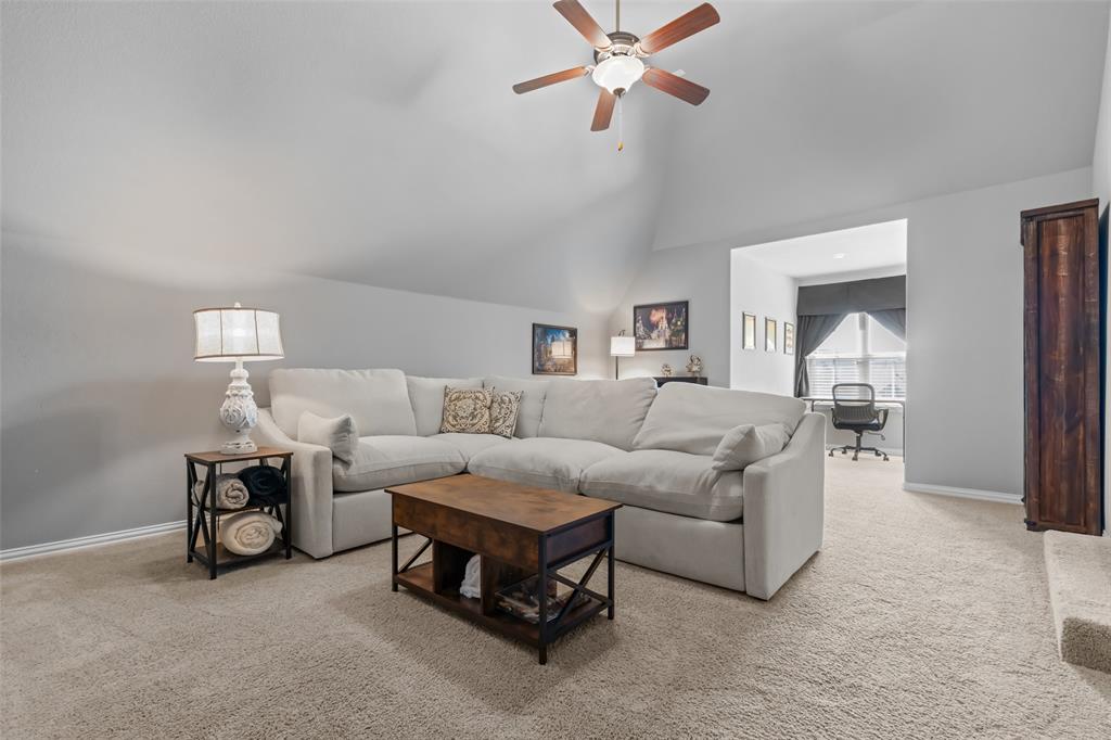 417 Prairie Run Aledo, TX 76008 - Photo 28 of 40 Second living room upstairs, equipped with ceiling fan.