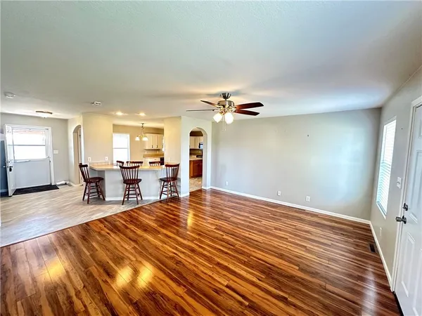 $675,000 | 9226 427th Road, Savannah, MO 64485