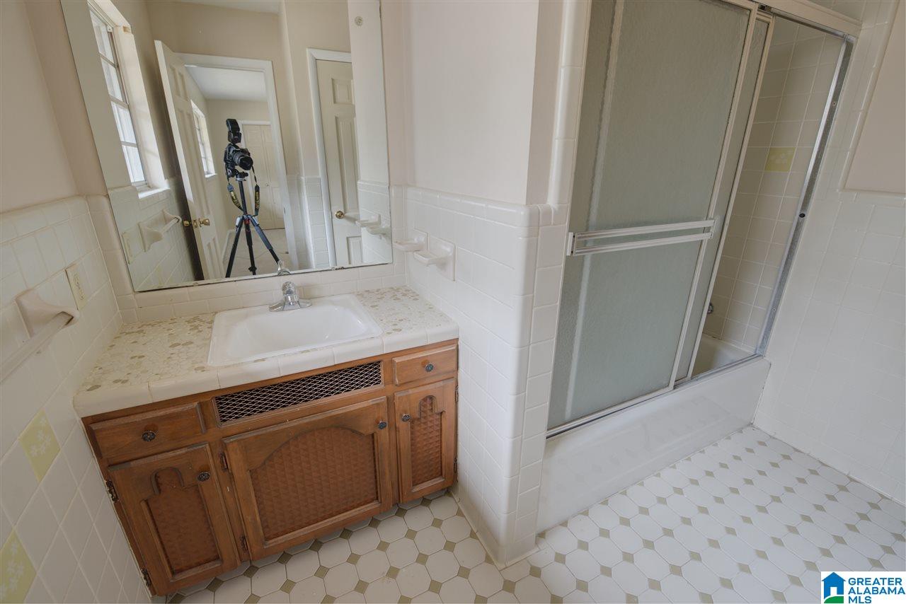 2229 Pershing Road Birmingham, AL 35214 - Photo 12 of 20