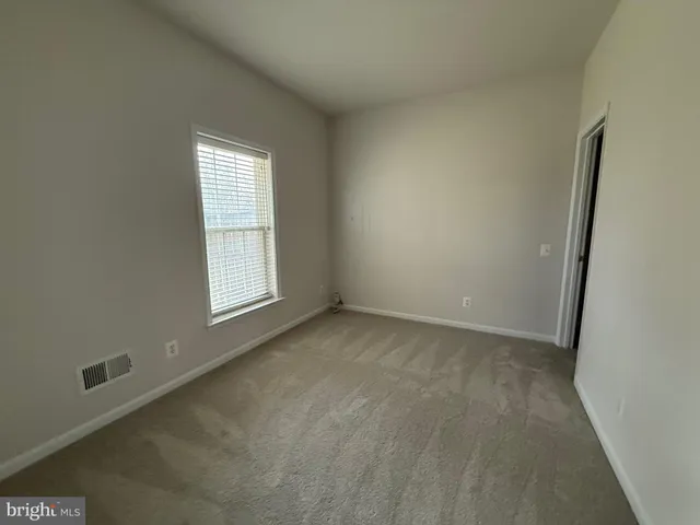 $3,500 | 5247 Jule Star Drive, Centreville, VA 20120