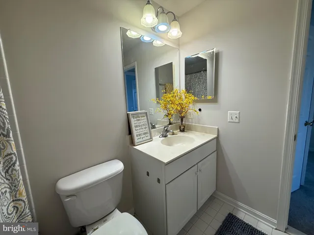 $3,500 | 5247 Jule Star Drive, Centreville, VA 20120