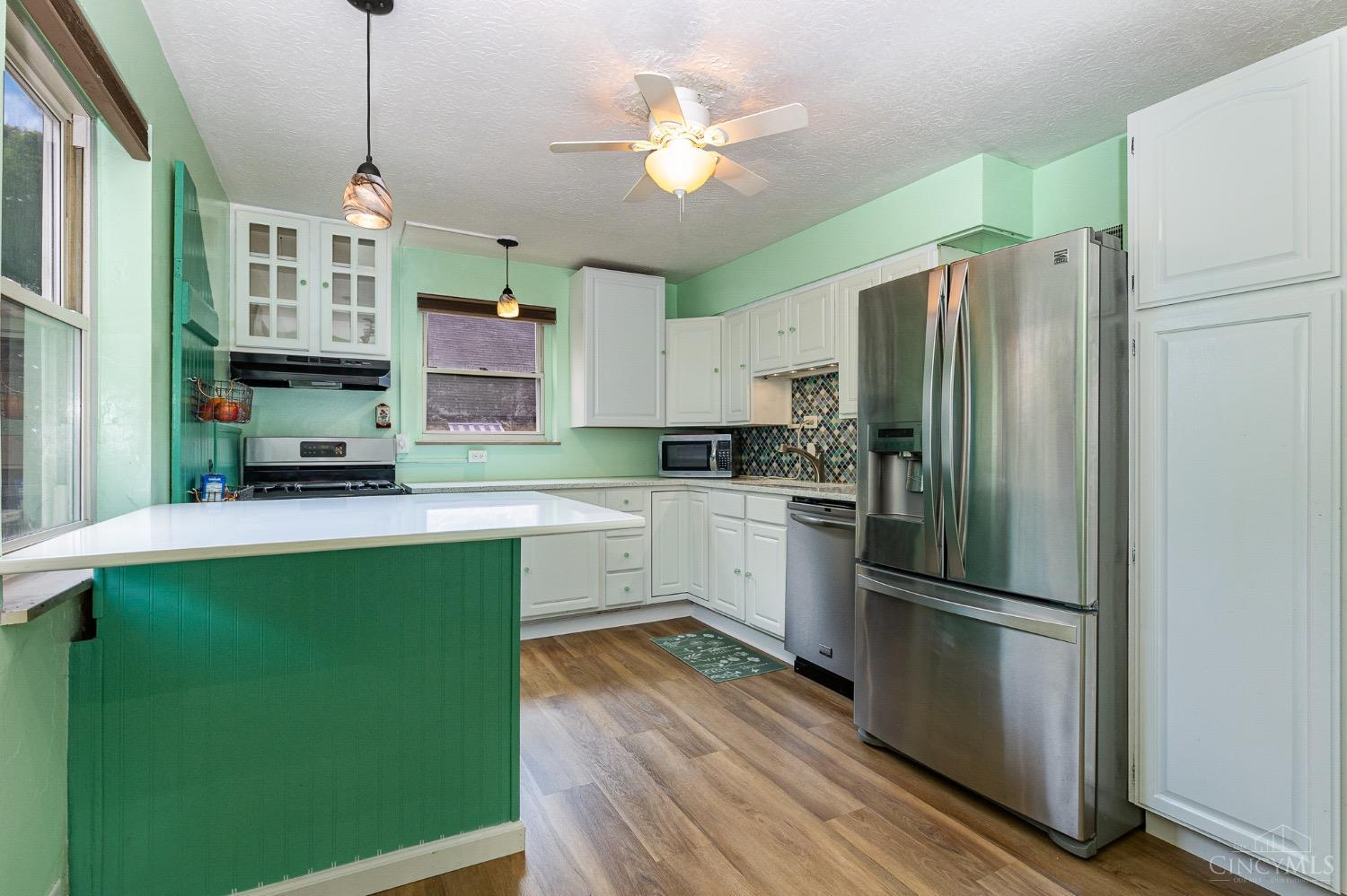 4412 Foley Road Cincinnati, OH 45238 - Photo 9 of 33