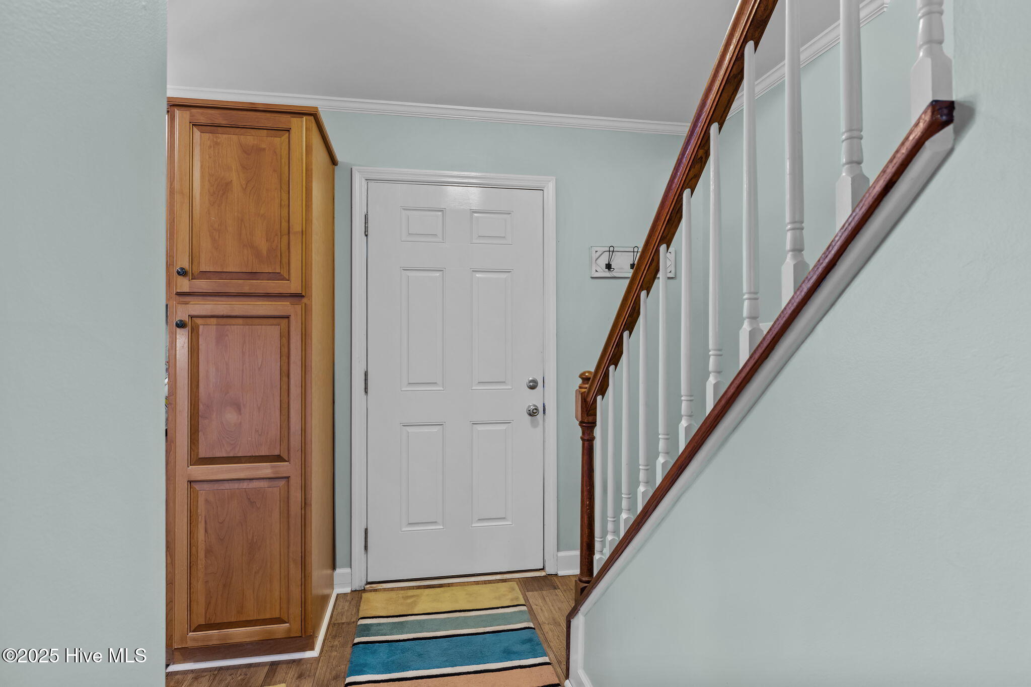 283 Salter Path Road, Unit 109 Pine Knoll Shores, NC 28512 - Photo 12 of 36 Entryway
