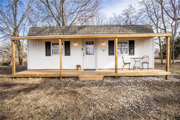 $79,000 | 112 West Kansas Avenue, Blue Mound, KS 66010