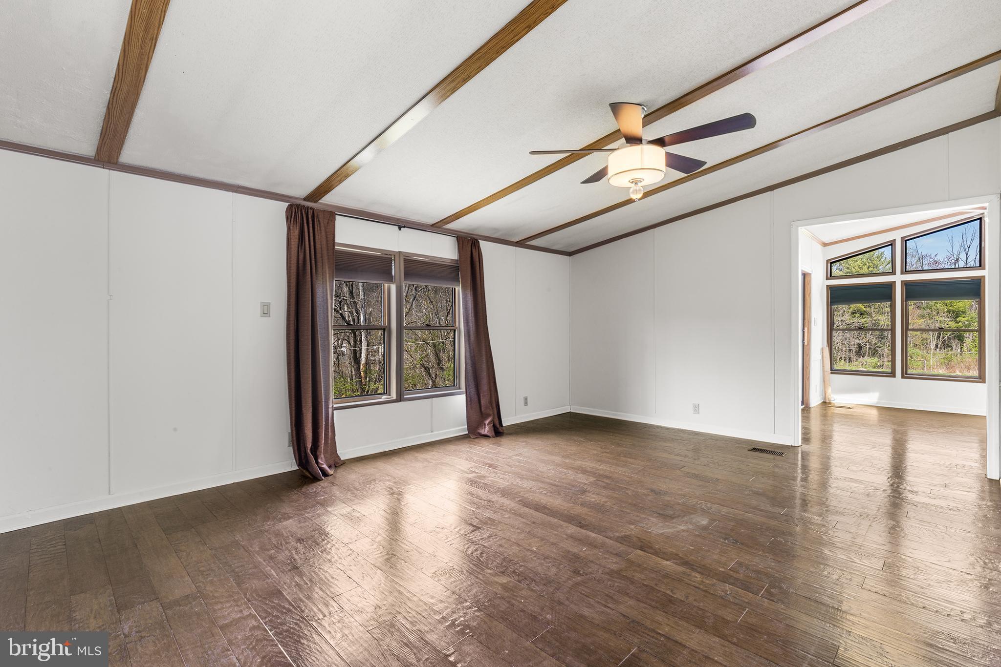 335 Weinsteiger Road Bechtelsville, PA 19505 - Photo 11 of 33