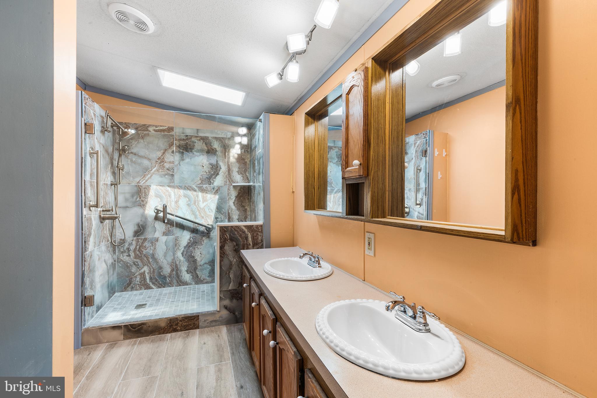 335 Weinsteiger Road Bechtelsville, PA 19505 - Photo 18 of 33