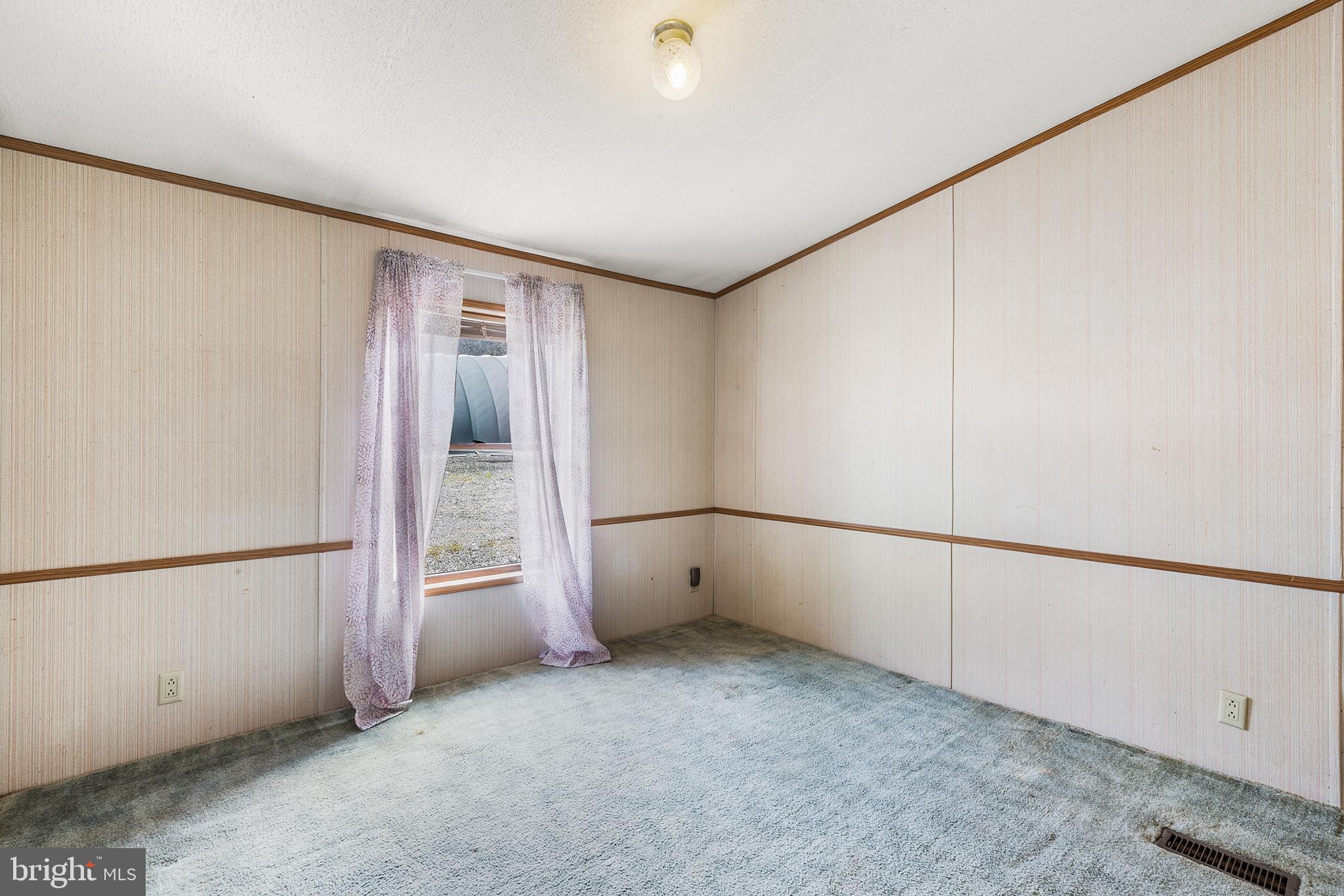 335 Weinsteiger Road Bechtelsville, PA 19505 - Photo 20 of 33