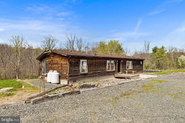 $350,000 | 335 Weinsteiger Road, Bechtelsville, PA 19505