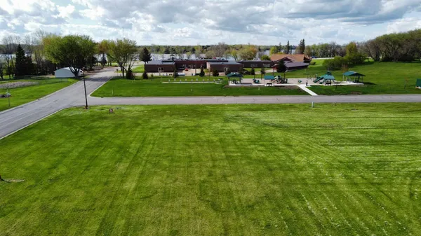 $15,000 | 1000 Eastbay Avenue, Balaton, MN 56115