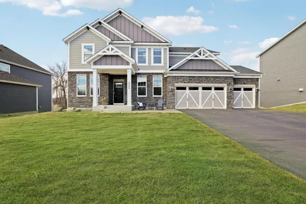 $1,235,000 | 5545 Garland Lane North, Plymouth, MN 55446