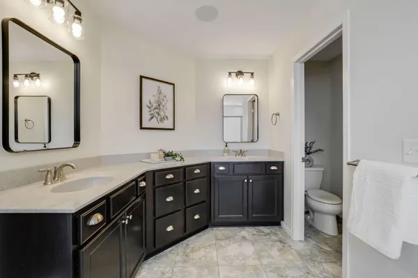 $1,235,000 | 5545 Garland Lane North, Plymouth, MN 55446