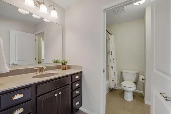 $1,235,000 | 5545 Garland Lane North, Plymouth, MN 55446