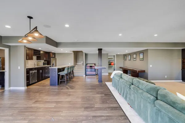$1,235,000 | 5545 Garland Lane North, Plymouth, MN 55446