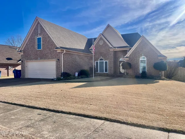 $339,000 | 6261 Ivy Trails Drive, Olive Branch, MS 38654