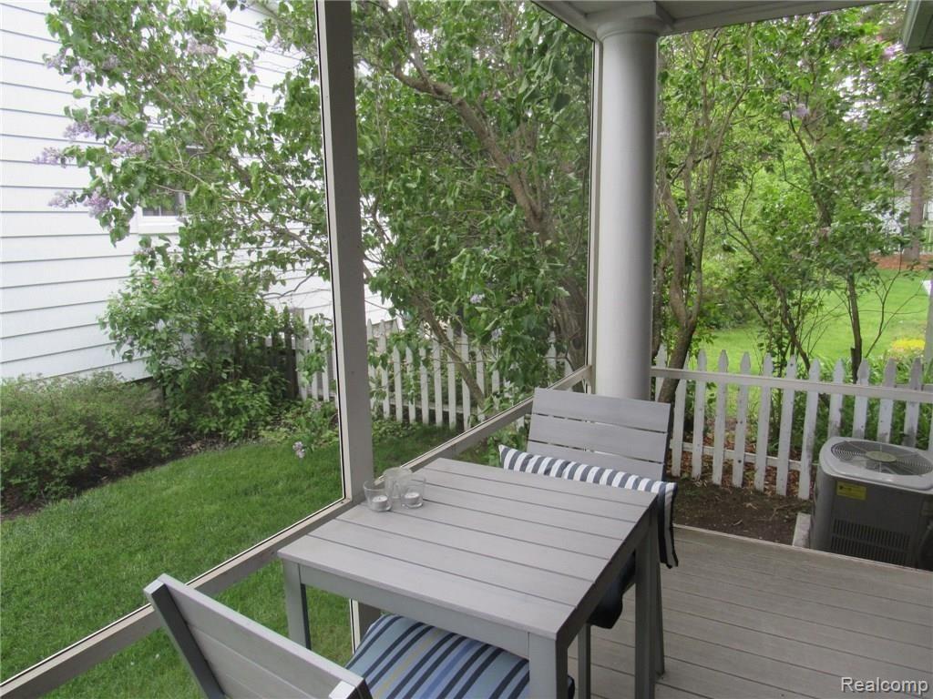 415 South Center Street Howell, MI 48843 - Photo 23 of 34 IMG_0097.JPG