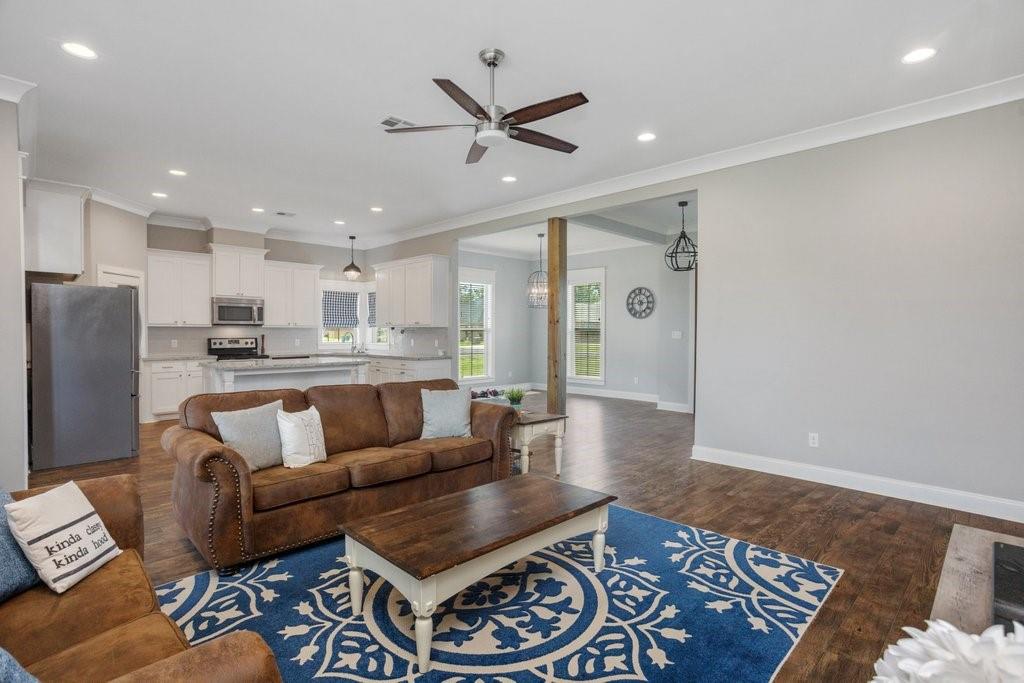4146 Camryn Road Lake Charles, LA 70611 - Photo 12 of 24 Gallery Image 12