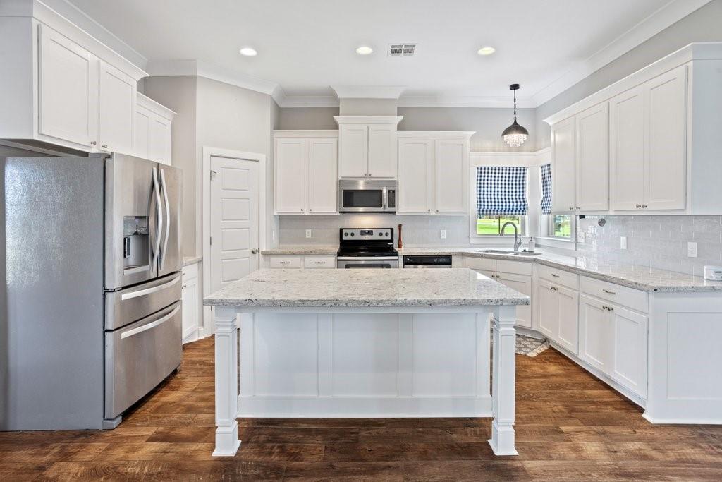 4146 Camryn Road Lake Charles, LA 70611 - Photo 7 of 24 Gallery Image 7