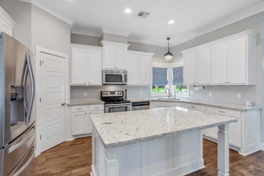 4146 Camryn Road Lake Charles, LA 70611 - Photo 8 of 24 Gallery Image 8